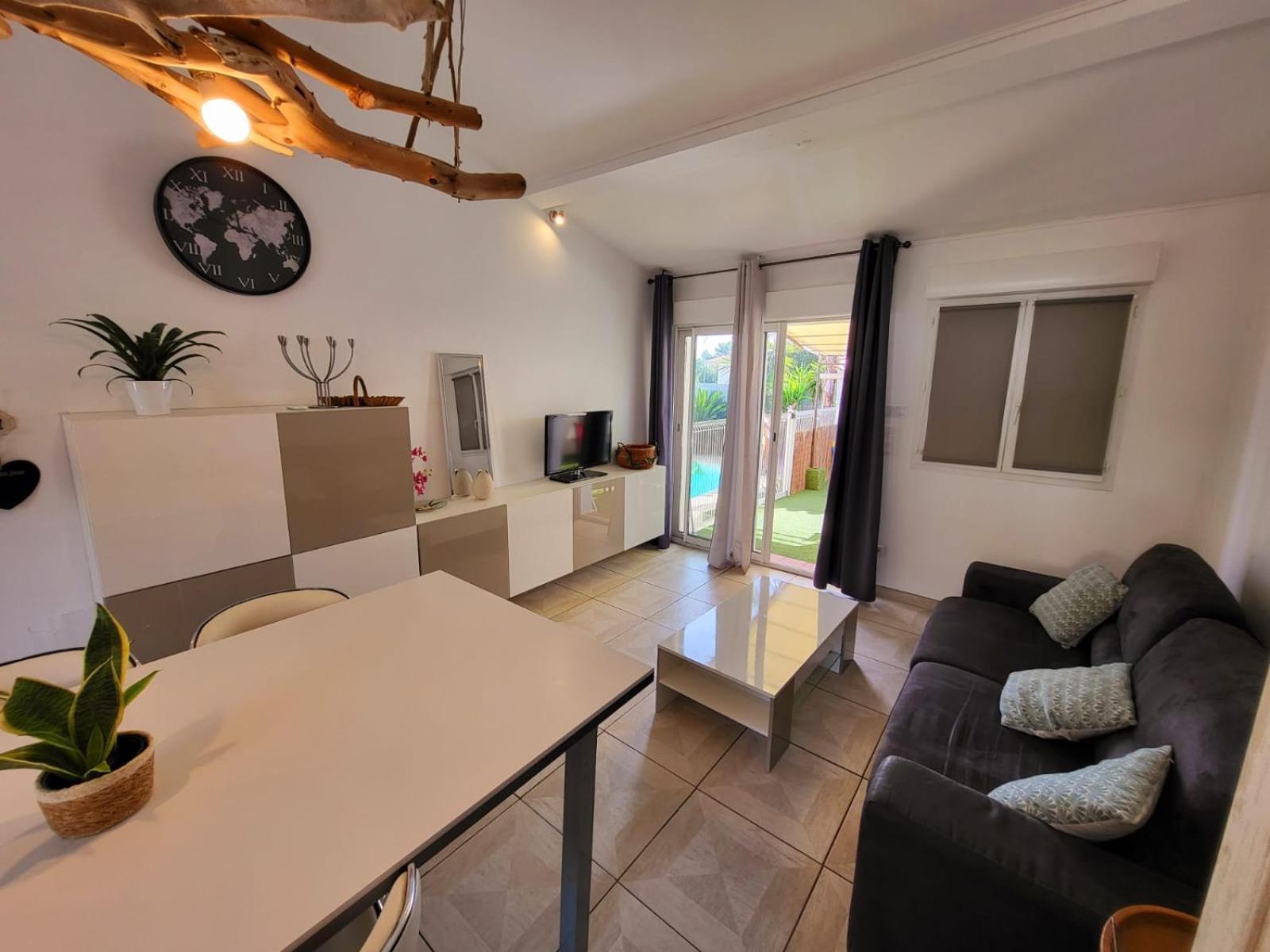Casa Leone 83 Apartamento Solliès-Pont Exterior foto